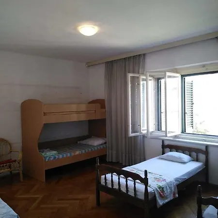 Guest house Slada *